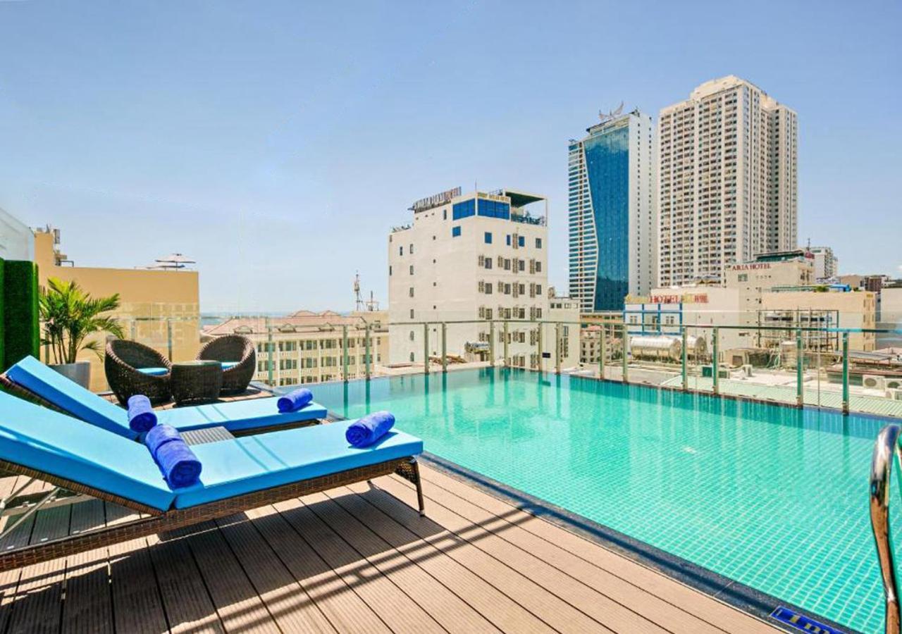 Yuni Hotel And Apartment Da Nang Buitenkant foto